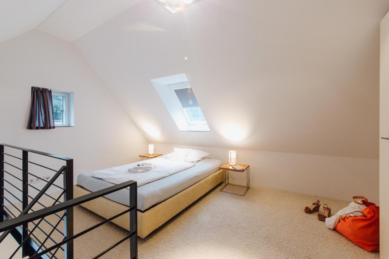 M2 Living Maisonette Apartment No 7 เพรโรว์ ภายนอก รูปภาพ