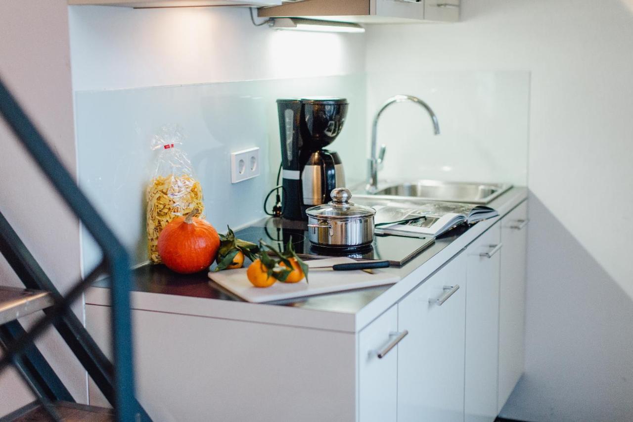 M2 Living Maisonette Apartment No 7 เพรโรว์ ภายนอก รูปภาพ