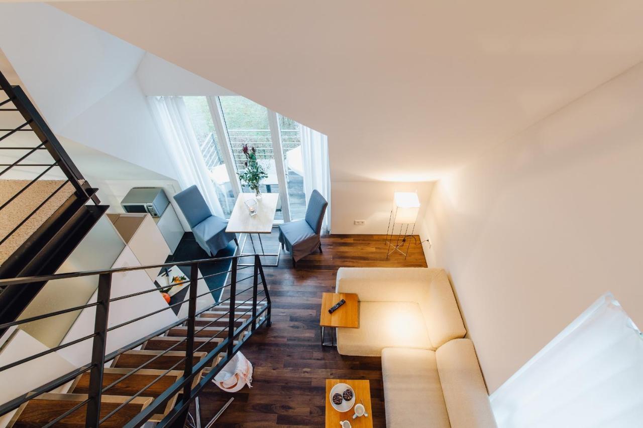 M2 Living Maisonette Apartment No 7 เพรโรว์ ภายนอก รูปภาพ